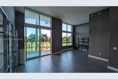 1900 N Bayshore Dr #505, Miami, FL 33132 - Photo 3