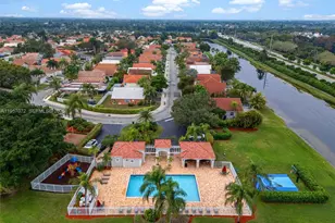 332 Bridgeton Rd, Weston, FL 33326 - Photo 51