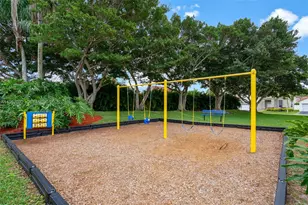 332 Bridgeton Rd, Weston, FL 33326 - Photo 55