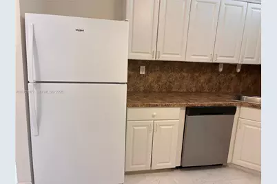 2780 NE 183rd St #1411, Aventura, FL 33160 - Photo 7