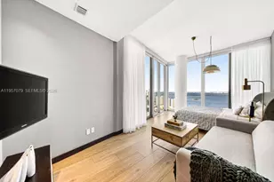 888 Biscayne Blvd, Miami, FL 33132 - Photo 21