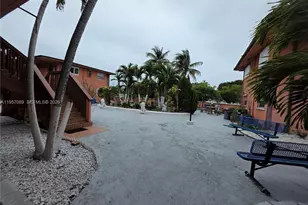 45 E 11th St, Hialeah, FL 33010 - Photo 17