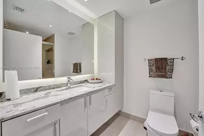 21200 Point Place #403, Aventura, FL 33180 - Photo 47