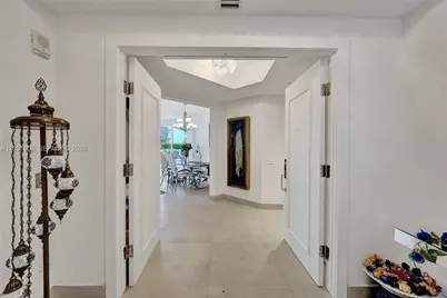 21200 Point Place #403, Aventura, FL 33180 - Photo 9