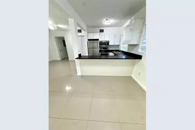 8035 Crespi Blvd #1, Miami Beach, FL 33141 - Photo 5