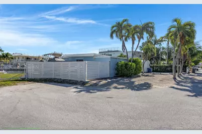 230 Jolly Roger Dr, Key Largo, FL 33037 - Photo 45