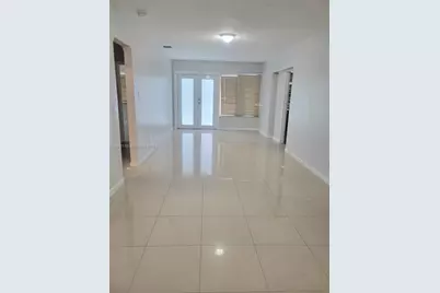 1155 NE 113th St #0, Miami, FL 33161 - Photo 3