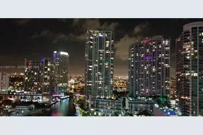 31 SE 5th St #2603, Miami, FL 33131 - Photo 29