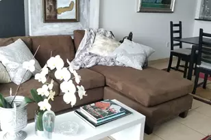 31 SE 5th St, Miami, FL 33131 - Photo 5