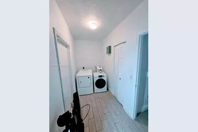[Address not provided], North Lauderdale, FL 33068 - Photo 25