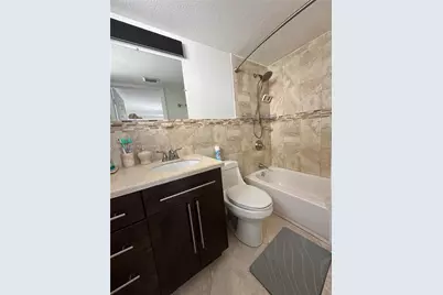 1334 Collins Ave #204, Miami Beach, FL 33139 - Photo 21
