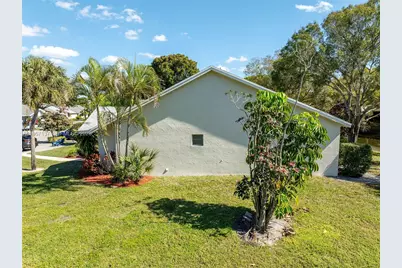 10988 Lake Front Pl, Boca Raton, FL 33498 - Photo 71