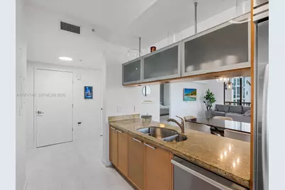 16275 Collins Ave #1804, Sunny Isles Beach, FL 33160 - Photo 17