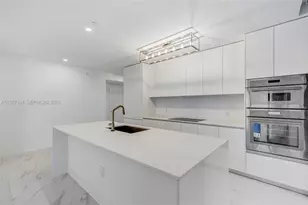 700 NE 24th St, Miami, FL 33137 - Photo 5