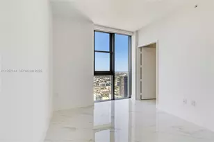 700 NE 24th St, Miami, FL 33137 - Photo 23