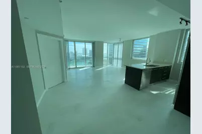 500 Brickell Ave #1602, Miami, FL 33131 - Photo 5