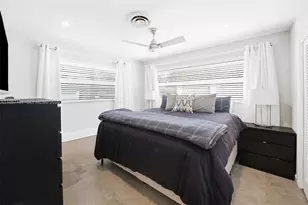 1639 NE 27th Dr, Wilton Manors, FL 33334 - Photo 9