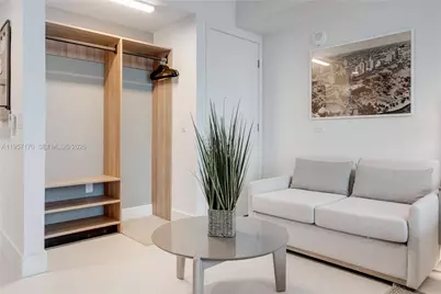 159 NE 6th St #3310, Miami, FL 33132 - Photo 3