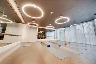 159 NE 6th St, Miami, FL 33132 - Photo 23