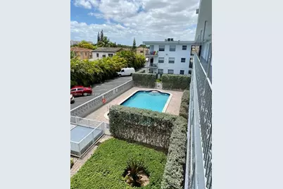 3100 W Flagler St #11D, Miami, FL 33135 - Photo 11