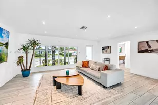 1080 NE 104th St, Miami Shores, FL 33138 - Photo 21