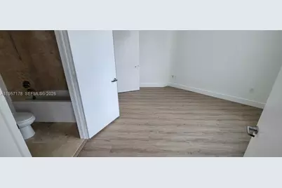 350 S Miami Ave #2011, Miami, FL 33130 - Photo 7