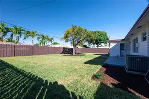 3110 SW 34th Ave, West Park, FL 33023 - Photo 3