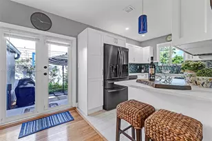 801 SE 7th St, Fort Lauderdale, FL 33301 - Photo 9