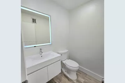 5300 Washington St #I205, Hollywood, FL 33021 - Photo 11