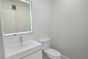 5300 Washington St, Hollywood, FL 33021 - Photo 11