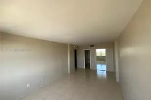 1470 NE 123rd St, North Miami, FL 33161 - Photo 13