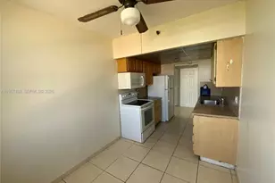 1470 NE 123rd St, North Miami, FL 33161 - Photo 9