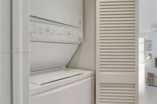 1000 Quayside Terrace, Miami, FL 33138 - Photo 53