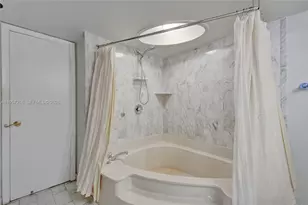 1000 Quayside Terrace, Miami, FL 33138 - Photo 35