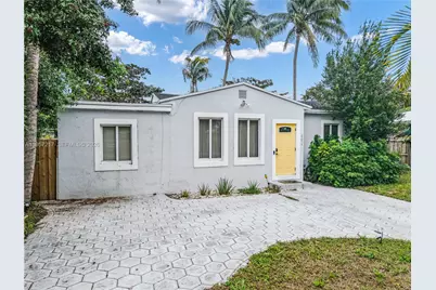 491 NW 108th Ter, Miami, FL 33168 - Photo 1