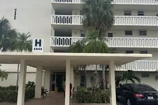 2855 Leonard Dr, Aventura, FL 33160 - Photo 1