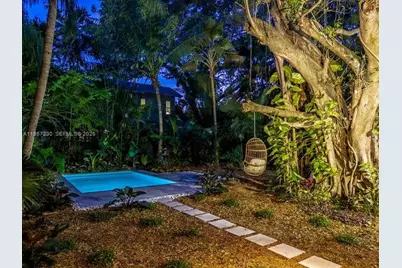 2330 Overbrook St, Coconut Grove, FL 33133 - Photo 77