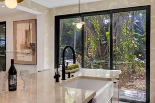 2330 Overbrook St, Coconut Grove, FL 33133 - Photo 29