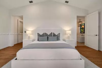 2330 Overbrook St, Coconut Grove, FL 33133 - Photo 53