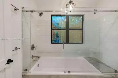 2330 Overbrook St, Coconut Grove, FL 33133 - Photo 47