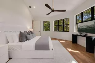 2330 Overbrook St, Coconut Grove, FL 33133 - Photo 61