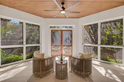 2330 Overbrook St, Coconut Grove, FL 33133 - Photo 31