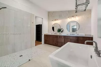 2330 Overbrook St, Coconut Grove, FL 33133 - Photo 53