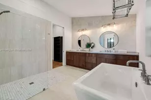 2330 Overbrook St, Coconut Grove, FL 33133 - Photo 53