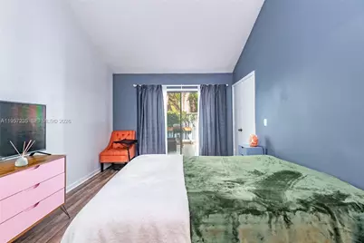 1946 Players Pl, North Lauderdale, FL 33068 - Photo 13