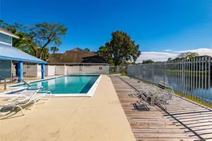 1946 Players Pl, North Lauderdale, FL 33068 - Photo 37