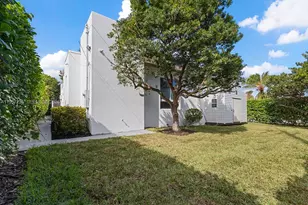 400 90th St, Surfside, FL 33154 - Photo 27