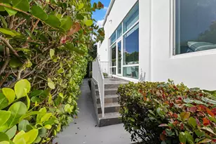 400 90th St, Surfside, FL 33154 - Photo 25