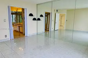 3600 Mystic Pointe Dr, Aventura, FL 33180 - Photo 7