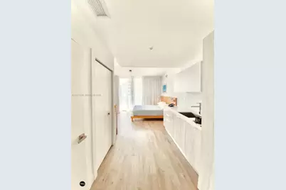 6080 Collins Avenue #PH09, Miami Beach, FL 33140 - Photo 9